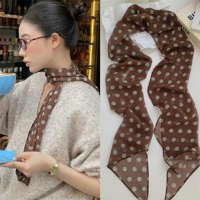 Écharpe en soie à pois et impr - Face Scarf Mask avis et prix